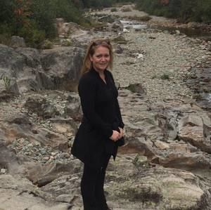 Meet your Posher, Leanne